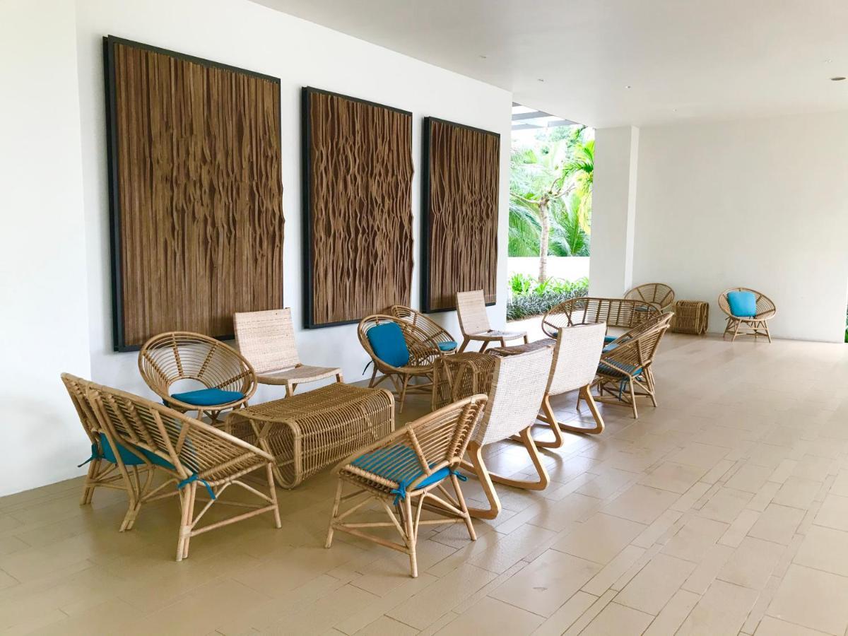 By The Beach - Luxury 2 Bedrooms Family Suite バツーフェリンギビーチ エクステリア 写真