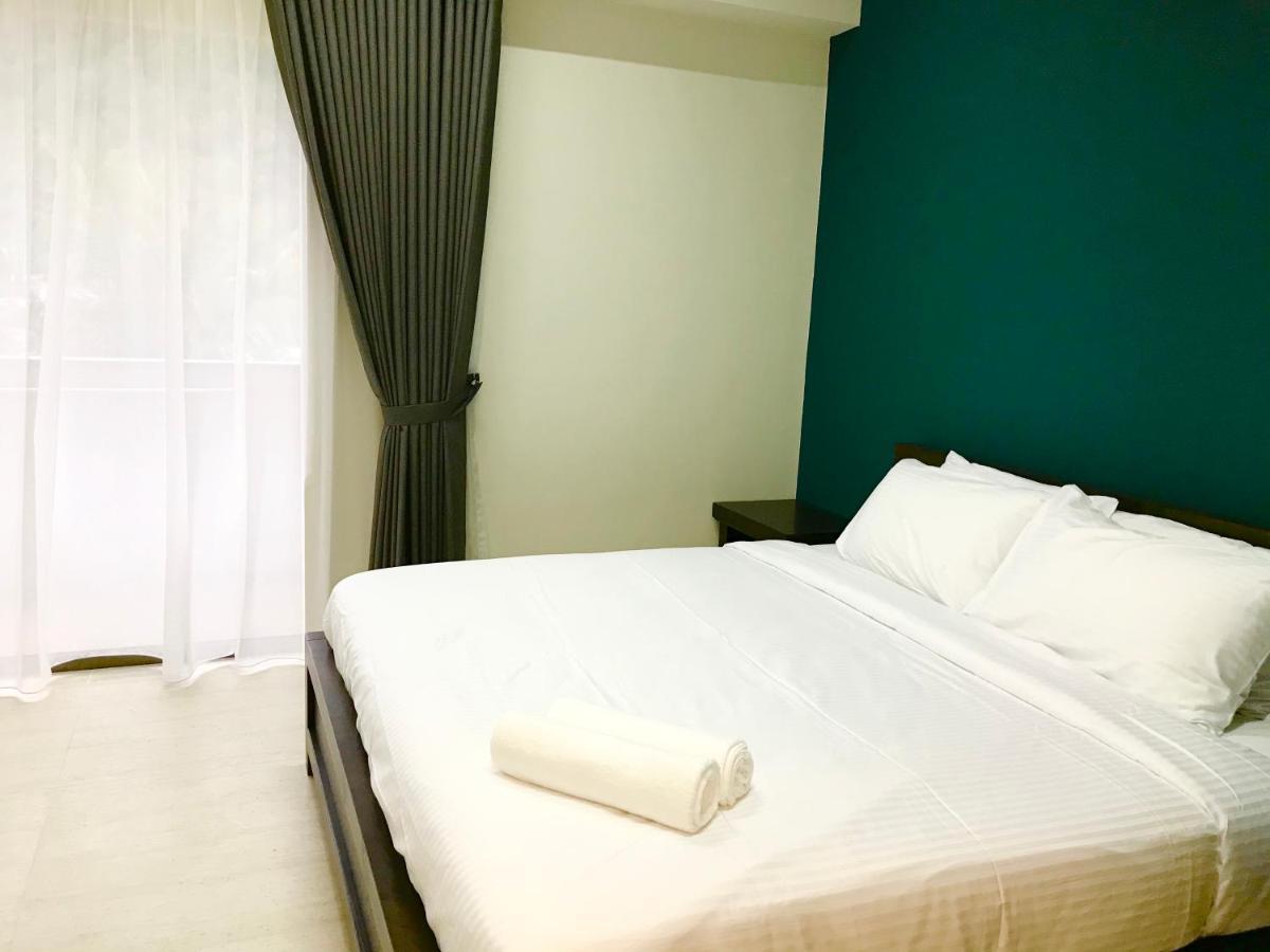 By The Beach - Luxury 2 Bedrooms Family Suite バツーフェリンギビーチ エクステリア 写真