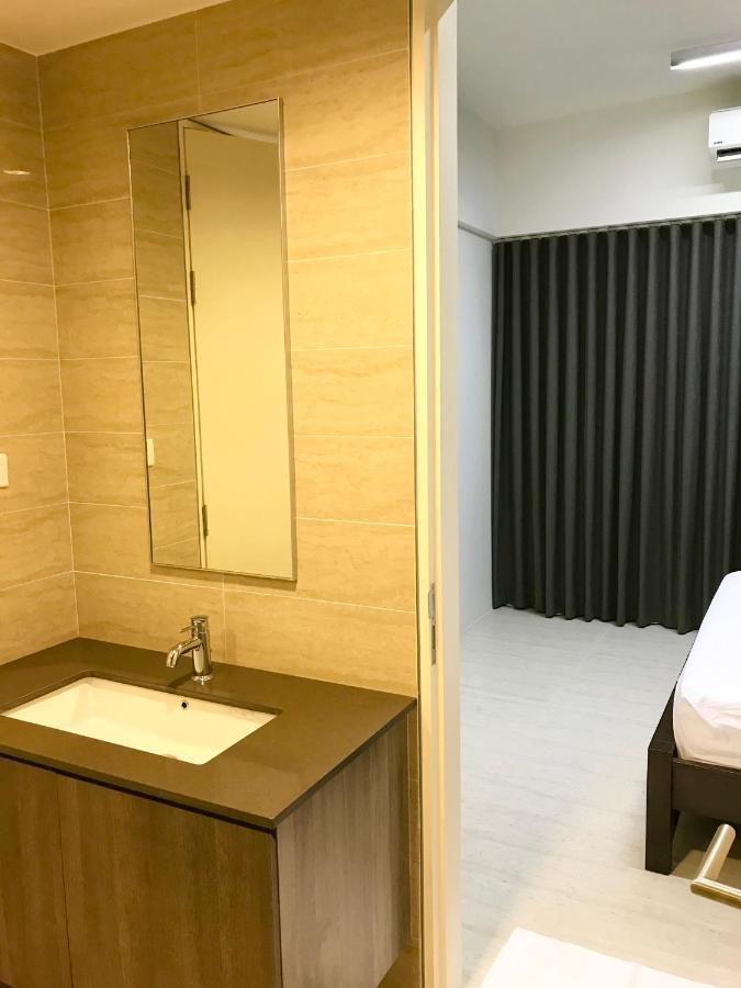 By The Beach - Luxury 2 Bedrooms Family Suite バツーフェリンギビーチ エクステリア 写真